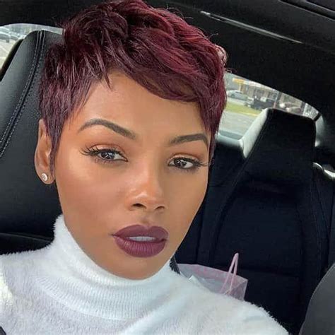 It is a clever short haircut for girls with thin hair to cover up the scalp. 2021 Short Haircuts Black Female - 30+ » Trendiem