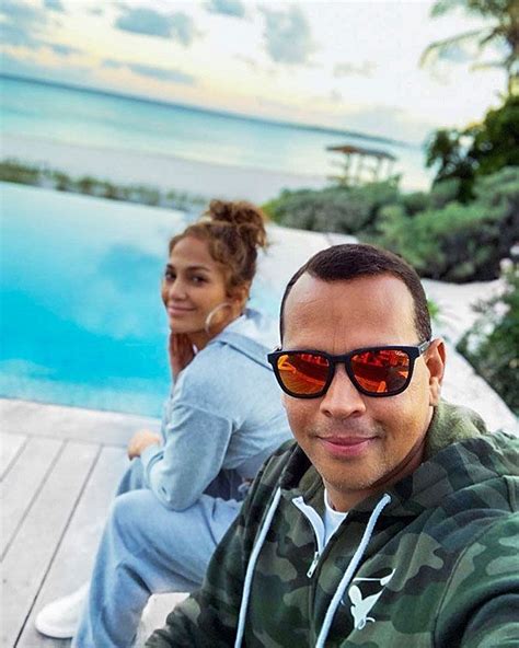 Jennifer Lopez And Alex Rodriguez Are Engaged Get Ahead
