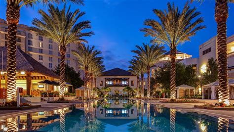 Marriott Bonvoy Members Top Hotels To Use Points Marriott Bonvoy Traveler Palm Resort