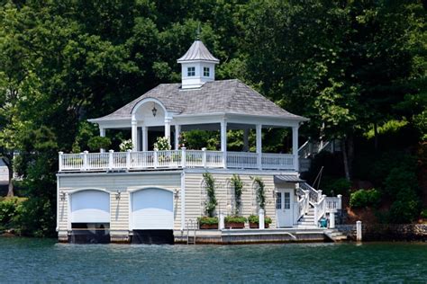 Known as one of the leading luxury chalet designe… 18+ Boat House Designs, Ideas | Design Trends - Premium ...