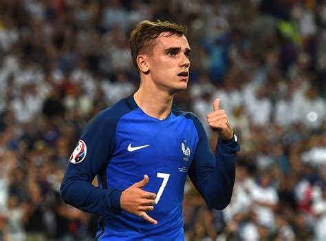 Antoine griezmann of france kisses the world cup trophy, fifa world cup during the 2018 fifa world cup russia final match between france and croatia at the. Euro 2016: Antoine Griezmann reveals the inspiration ...