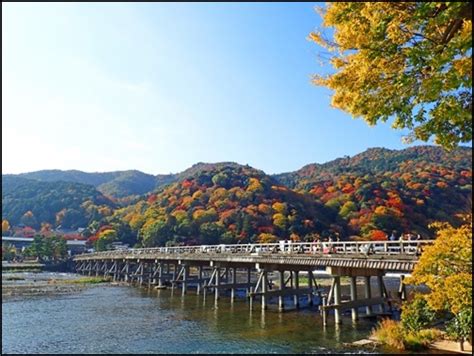 私たち は 船 で 旅行 に 行 きます。 10月の京都旅行!おすすめの観光スポットはどこ?