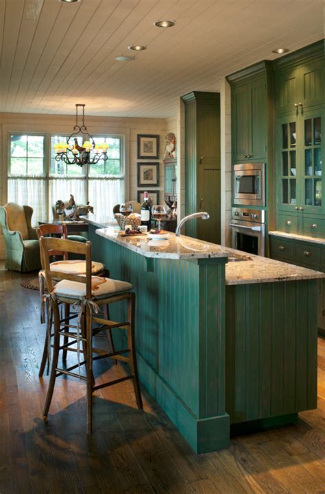 Lake house ideas separated by space 12 floor drawing. Cozy Lake House With A Fabulous Screened Porch