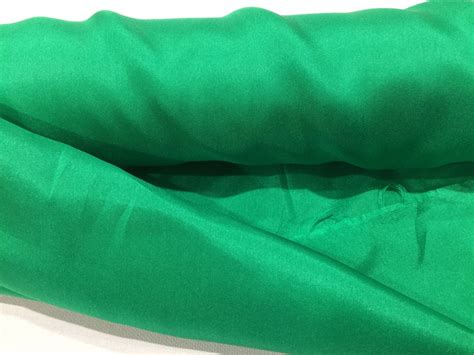 Emerald Pure Silk Habotai Fabric By The Yard 42 Etsy Habotai