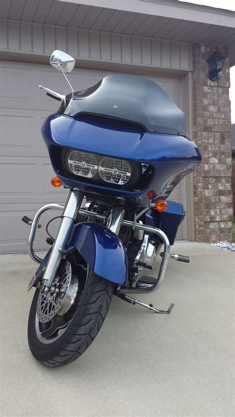 It sports the same, dependable twin cam 103 engine as the base road king. 2012 HD Road King (with 'Glide fairing), plus optional ...