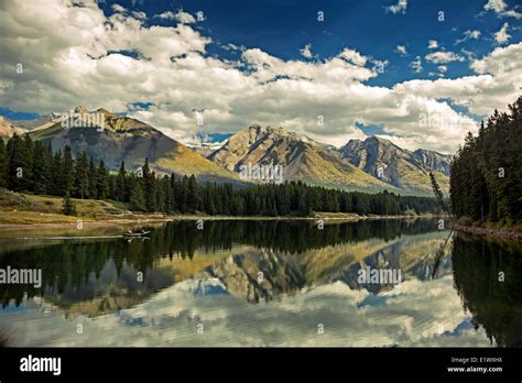 Johnson Lake Banff National Park Alberta Canada Stock Photo Alamy