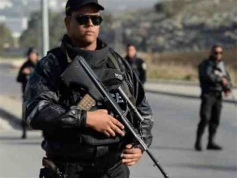 Two Militants Blow Themselves In Tunisia Egypt Independent