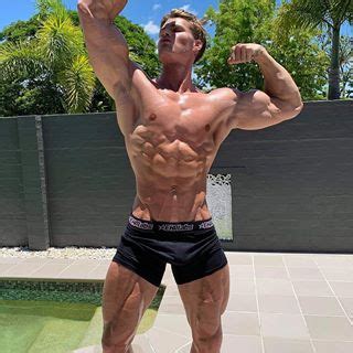 Carlton Loth Ifbb Pro Carltonloth Instagram Photos And Videos Muscles Gym Guys Ripped