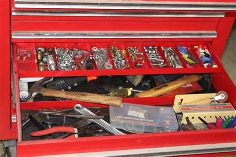 Mac Tools 8 Drawer Rolling Toolbox With Tools 50 Pieces Property Room