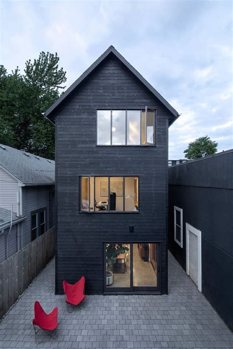 A Tall Skinny Home Makes The Most Of A Narrow Lot In Portland Oregon