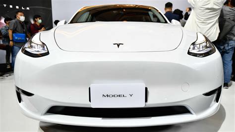Teslas Model Y Becomes Worlds First Best Selling Ev Car