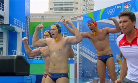 Buzzfeed Twitter वर Fact The Spanish Mens Water Polo Team May Be