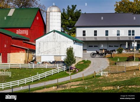 An Amish Farm With House And Barn Near Charm Ohio Usa Stock Photo Alamy