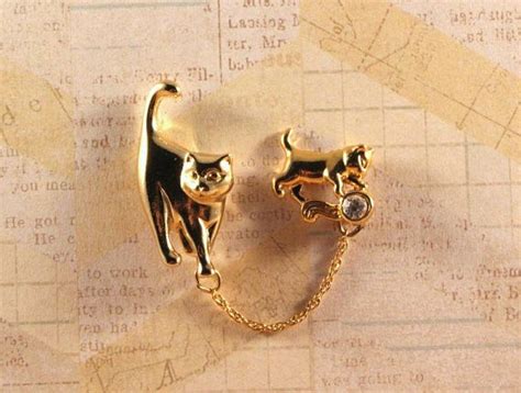 Avon Gold Tone Perfect Love Pin Cat And Kitten Vintage 1996 Etsy