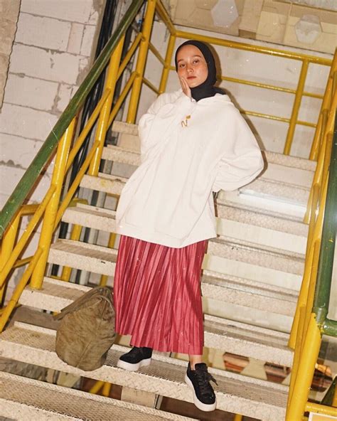 I had the most amazing time at swirl boutique to check out the new pieces she g. Ootd Sweater Hoodie Hijab