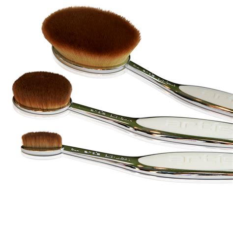 Palm It Artis Launches Handle Less Brushes My Brush Betty