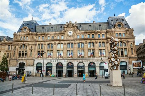 Estaciones De Tren En París Saint Lazare