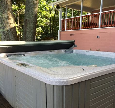Take a tour of beautiful lake norman north carolina on a new 24ft bentley pontoon with an experienced carolina boat rentals driver. Quiet Cove Near Main Channel: Boat, Hot Tub, Beach UPDATED ...