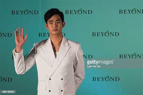 korean artist kim soo hyun arrives in hong kong photos and premium high res pictures getty images