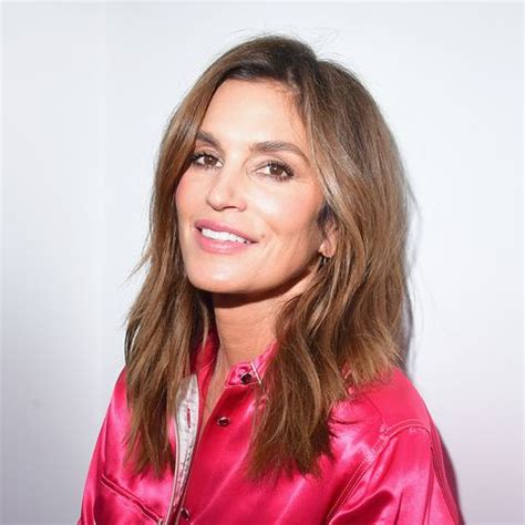 Age recovery night crème with melon. How Cindy Crawford Looks So Young At 53: Her Top Anti ...