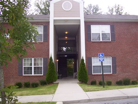 Town home & condo rentals. Cypress Creek Apartments | 600 W. 8th Street, Cookeville ...