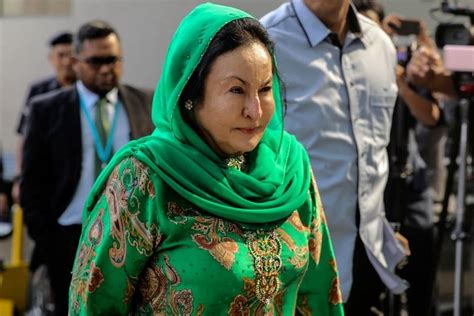 Rosmah Mansor Wife Of Former Malaysian Pm Najib Summoned Back To Anti Graft Agency The