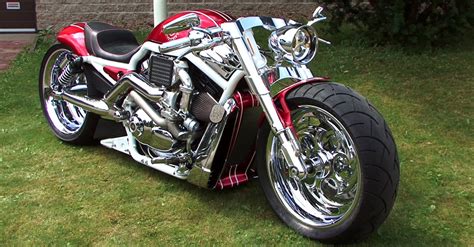 Custom Built Harley V Rod Is Pure Style On Two Wheels Altdriver