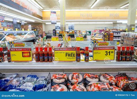 Jewel-Osco editorial photo. Image of mart, osco, fridge - 99034176