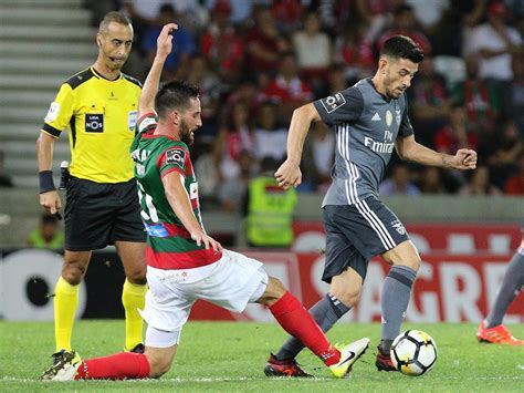 Трансляция со стадиона эштадиу ду спорт. Marítimo-Benfica, 1-1 (resultado final) | MAISFUTEBOL