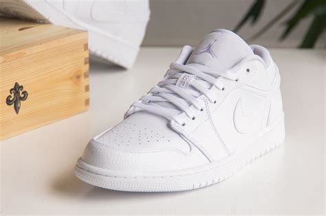 Nike Air Jordan 1 Low Triple White 553558 130 Slick Sneakers