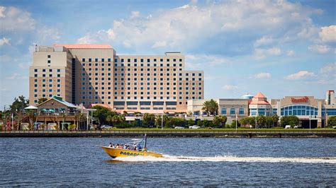 Harrahs Gulf Coast Hotel Biloxi Ms See Discounts