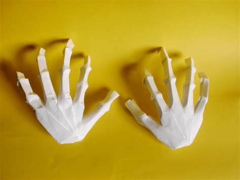 Hand Skeleton Jeremy Shafer Papel De Origami 26x26cm Víd Flickr