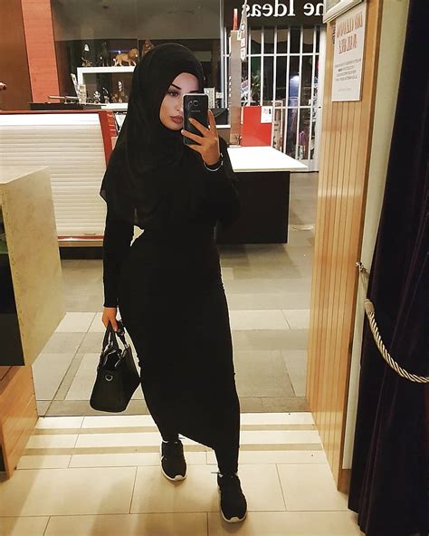 arab hijab big booty babe muslim chick 27 54