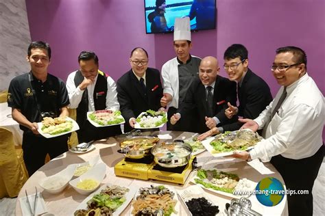 At lexis suites penang , every effort is made to make guests feel comfortable. Lexis Suites Penang 2018 CNY Food Review | KL Metro Group