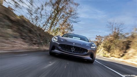 Maserati GranTurismo Folgore Color Copper Glance Front Caricos