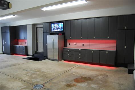 Cabinet boxes (sides and shelves) are available in your choice of five melamine colors. 45 Simple Garage Paint Colors Ideas