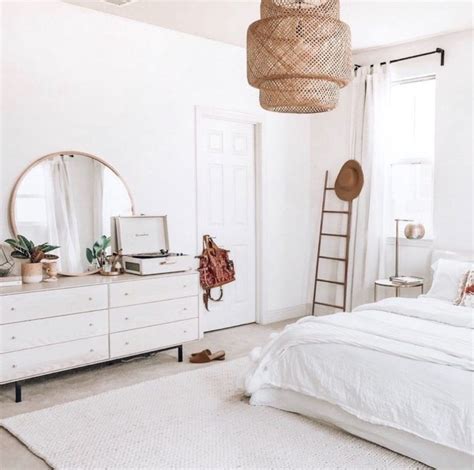 Boho Bedroom Boho Inspired White In 2020 Luxury Bedroom Decor