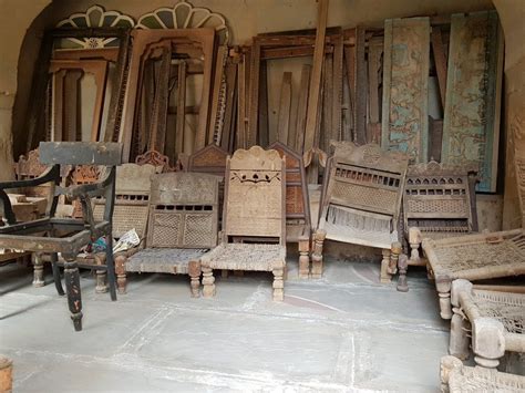 Buying Vintage Furniture In India
