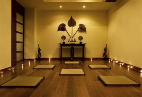 A room filled with serenity, balance and peace can be achieved by adding a touch of japanese home decor from the meditation room. 33 Minimalist Meditation Room Design Ideas | DigsDigs