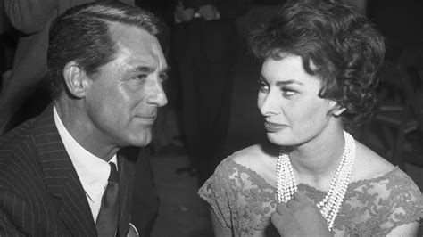 Sophia Loren Reveals Cary Grant Sunset Proposal Amid Secret Carlo Engagement HELLO