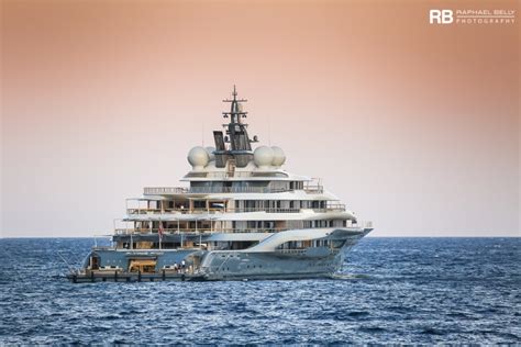 Jeff bezos 400 million flying fox yacht. Owner of the yacht Flying Fox (Jeff Bezos?) | SuperYachtFan