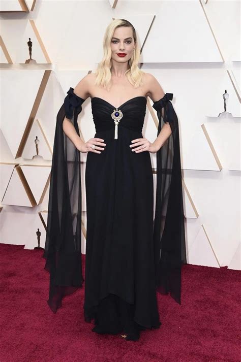 Margot Robbie Oscars 2021 Oscars 2021 Margot Robbie Shows Off Her Grace In A 3 203