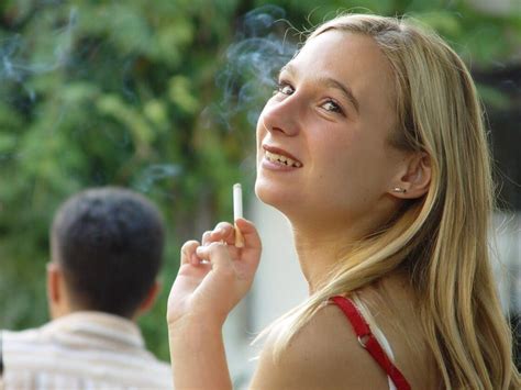 Pin By Jason Kessler On German Women Smokers Women Smoking German