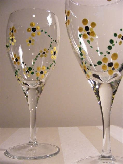 Painted Polka Dot Daisy Wine Glasses Perfect For A Spring