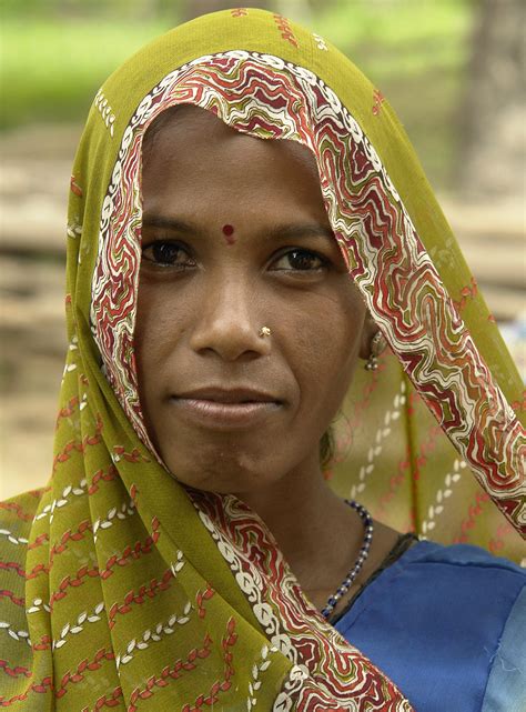 File Woman In Adivasi Village Umaria District India  Wikipedia