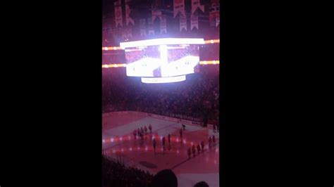 Canadiens de montréal, montreal, qc. Hymne Canadien lors du match Toronto - Montreal du 30/11 ...