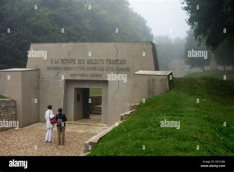 Verdun Kriegsdenkmal Fotos Und Bildmaterial In Hoher Aufl Sung Alamy