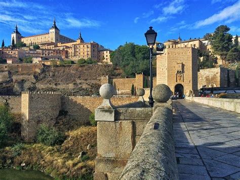 6 Ciudades Para Visitar En España Por Primera Vez Expedia