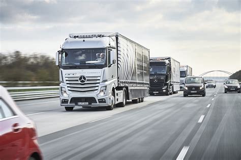 Daimler Trucks Display Impressive Automated Systems Ultimate Car Blog