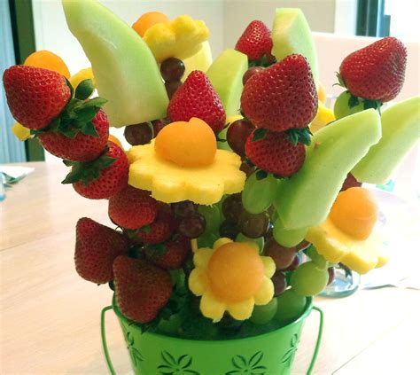 Edible Fruit Bouquet – Andicakes